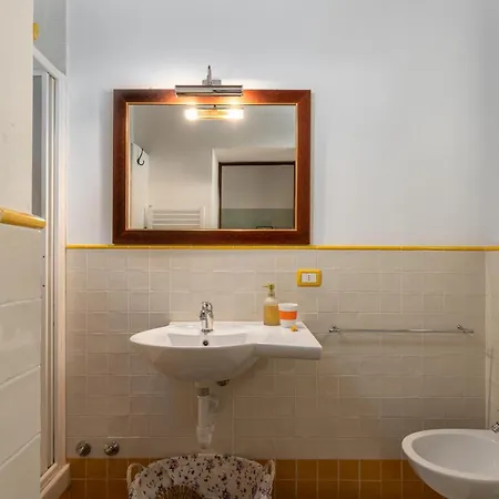 Landhuis Linearis House *