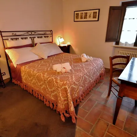 Linearis House Landhuis Poggibonsi